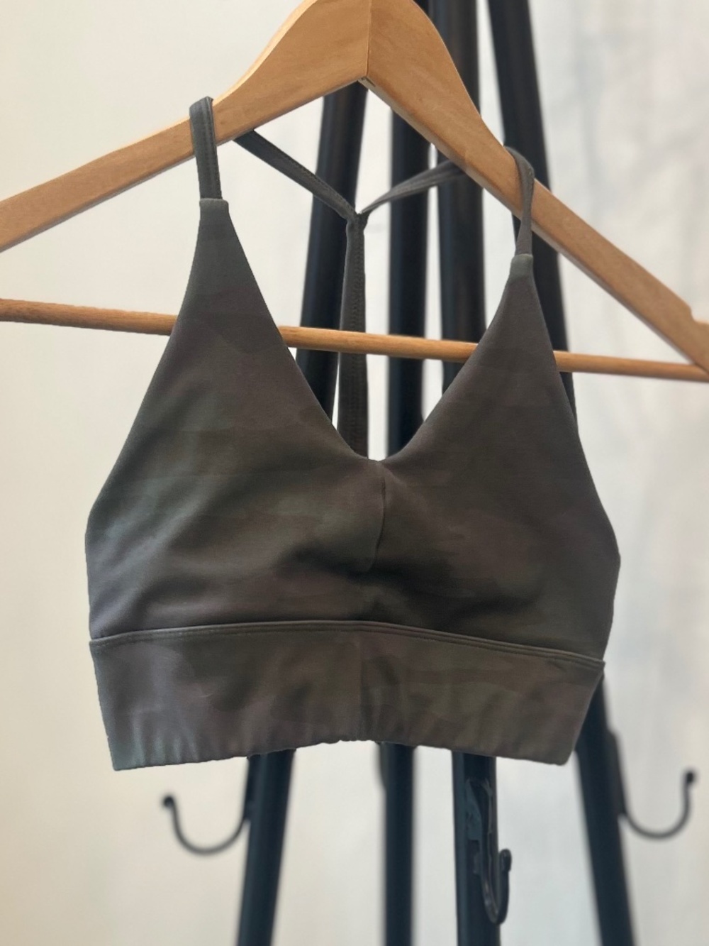 gb Girls camo green Strappy Sports Bra / Bralette Size Large